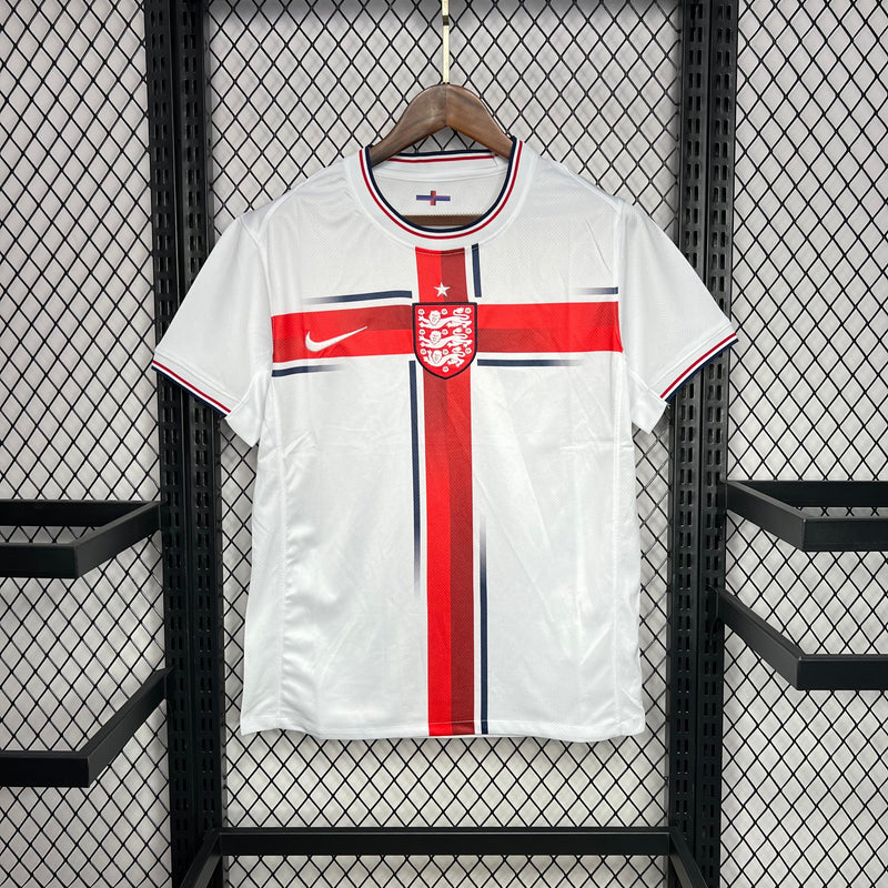 Camisa Inglaterra Edição Especial 24/25 Torcedor Nike Masculina - Branca e Vermelho