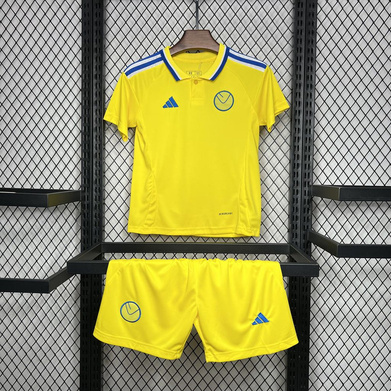 Kit Infantil Leeds United Away 24/25 Adidas Unissex - Amarelo