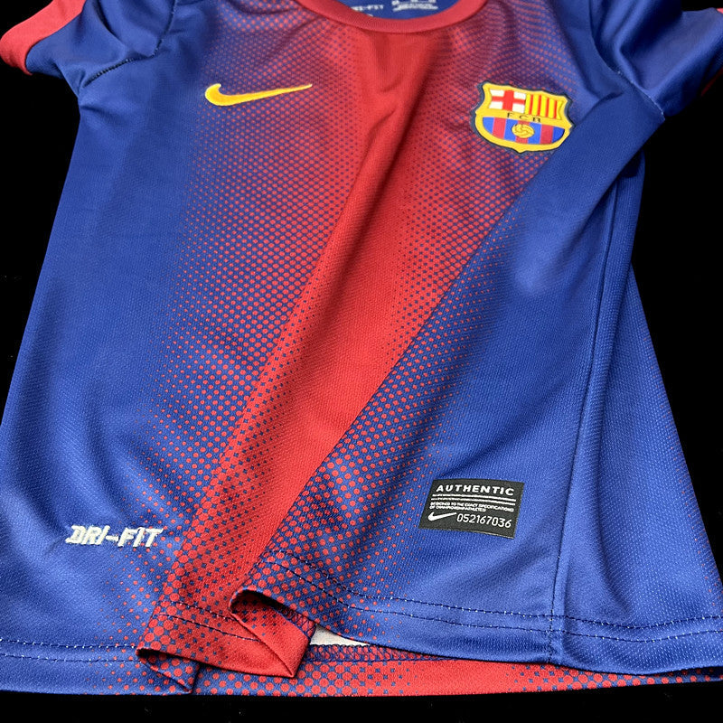 Kit Infantil Barcelona Retrô Home 2012 Camisa + Shorts Nike  Unissex - Grená