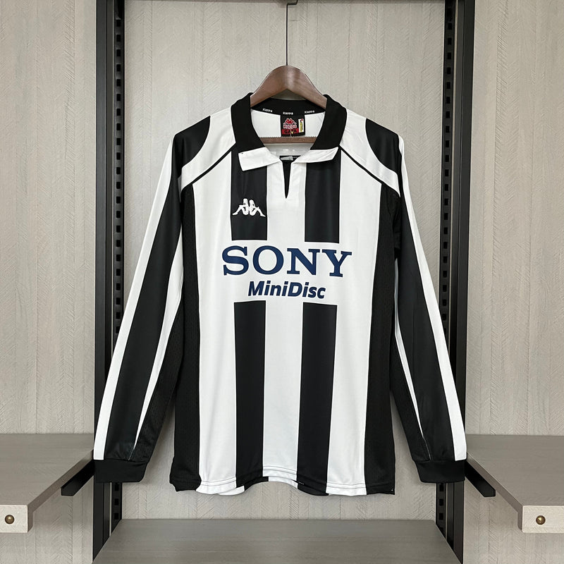 Camisa Juventus Home Retro Manga Longa 97/98 Torcedor Kappa Masculino - Preta e Branca