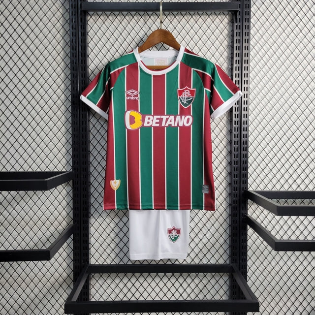 Kit Infantil Fluminense Home 23/24 Camisa + Shorts Umbro Unissex - Vermelho verde e Branca