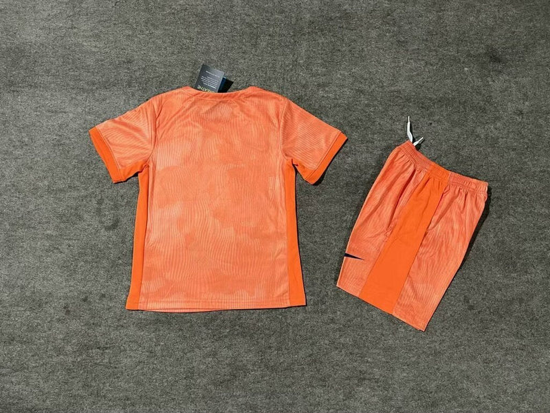 Kit Infantil Holanda Home 23/24 Nike Unissex - Laranja