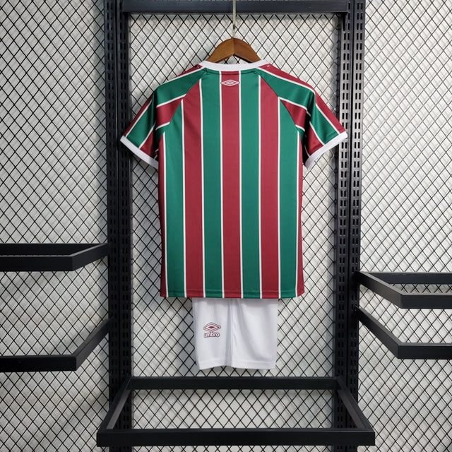 Kit Infantil Fluminense Home 23/24 Camisa + Shorts Umbro Unissex - Vermelho verde e Branca