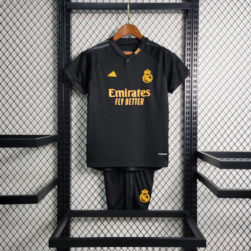 Kit Infantil Real Madrid Third 23/24 Camisa + Shorts Adidas Unissex - Preta