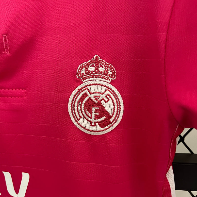 Kit Infantil Real Madrid Retrô Away 2015 Camisa + Shorts Adidas Unissex - Rosa