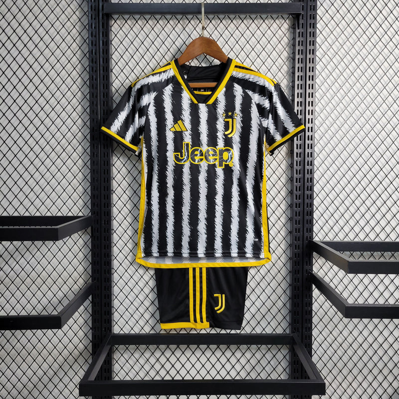 Kit Infantil Juventus Home 23/24 Torcedor Adidas Masculina - Branca e Preta Listrada