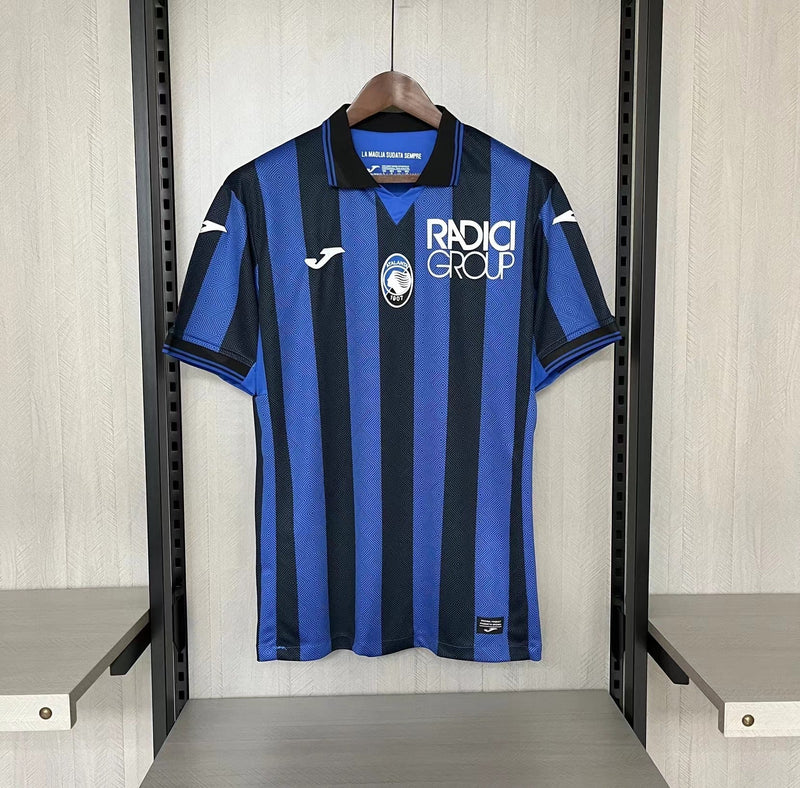 Camisa Atalanta Home 23/24 Torcedor Joma Masculina - Azul e Preto