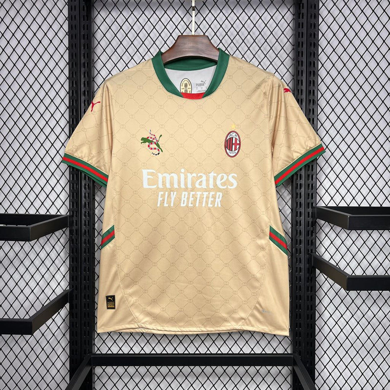 Camisa Milan Edição Especial GUCCI 24/25 Torcedor Puma Masculina - Dourado