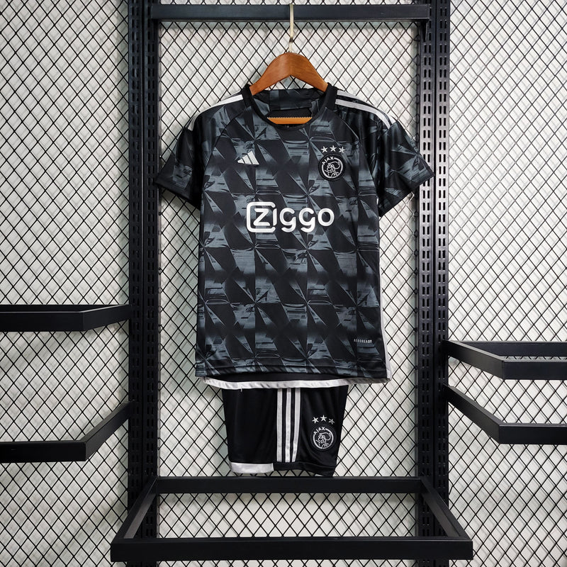 Kit Infantil Ajax Third 23/24 Torcedor Adidas Masculina - Preto