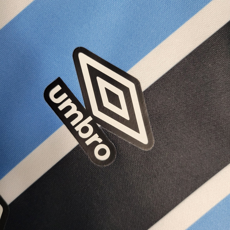 Kit Infantil Grêmio Home 23/24 Camisa + Shorts Umbro Unissex - Azul, Preto e Branco