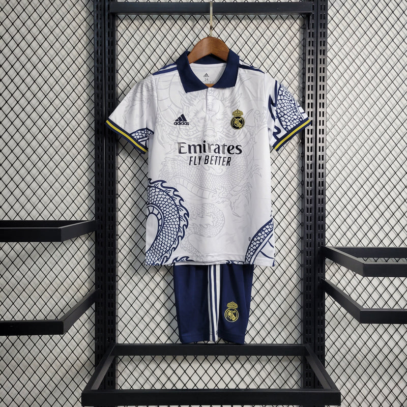 Kit Infantil Real Madrid Edição Especial Dragão 23/24 Camisa + Shorts Adidas Unissex - Branca