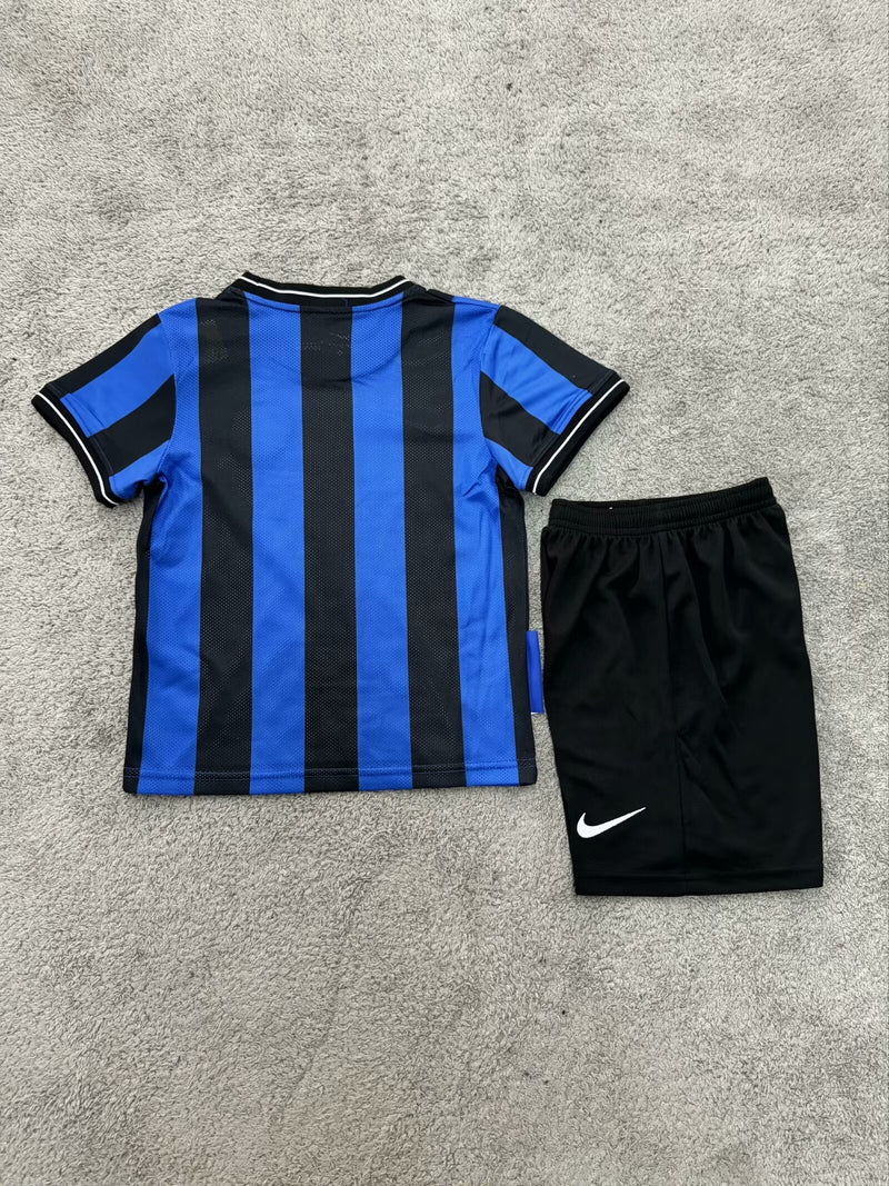 Kit Infantil Inter de Milão Home Retro 2010 Torcedor Nike Masculina - Azul e Preto