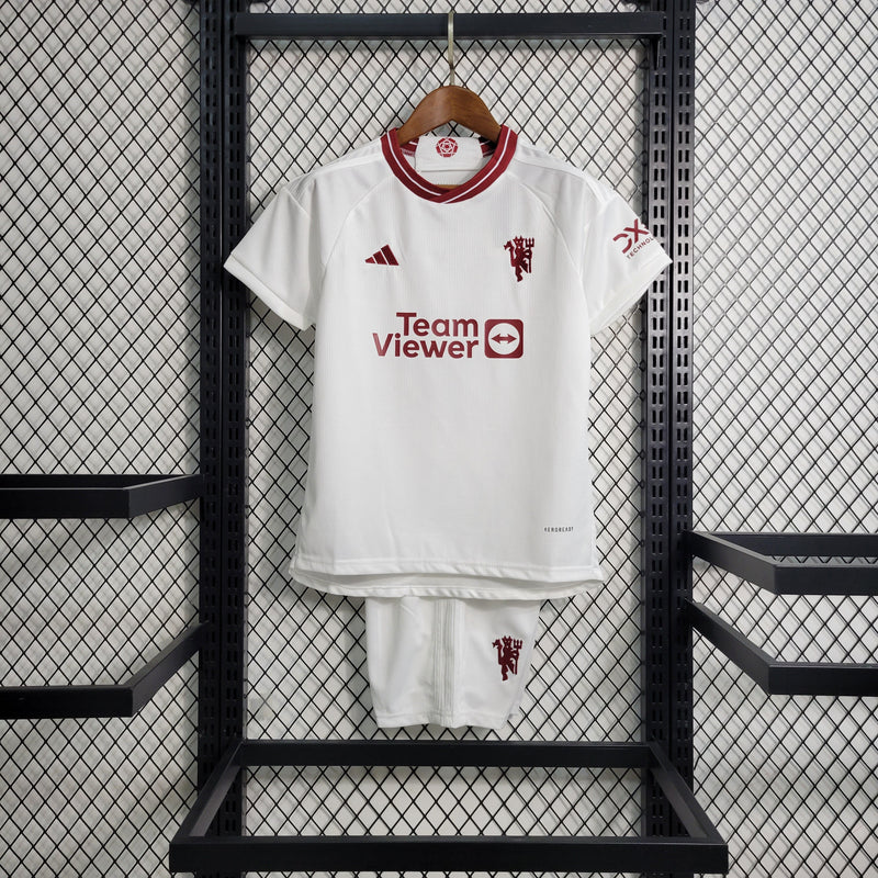 Kit infantil Manchester United Third 23/24 Torcedor Adidas Masculina - Branca