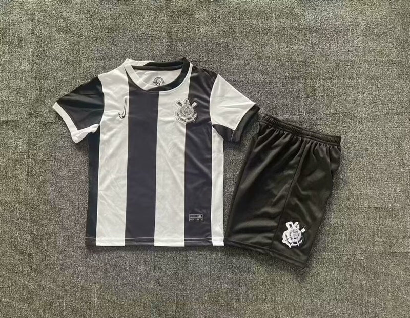 Kit Infantil Corinthians Third 23/24 Torcedor Nike Masculina - Preto e Branco